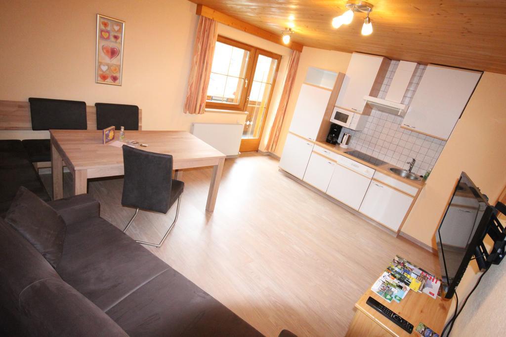 Haus Vallaster Gaschurn Esterno foto