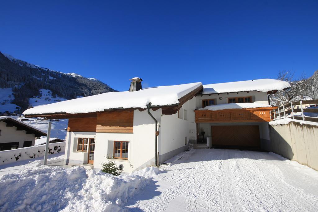 Haus Vallaster Gaschurn Esterno foto